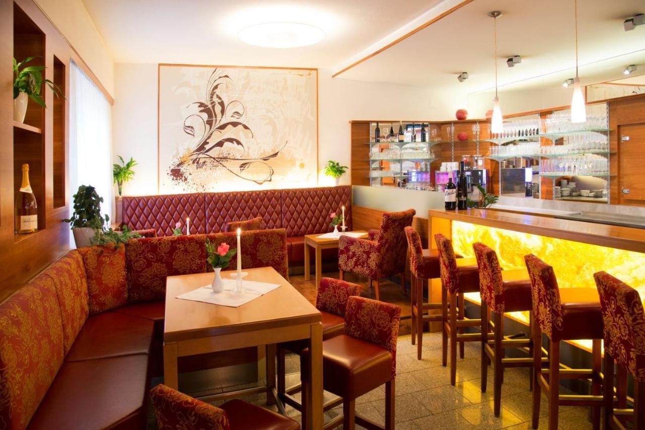 Schillerhof Hotel Garni Vöcklabruck Dış mekan fotoğraf